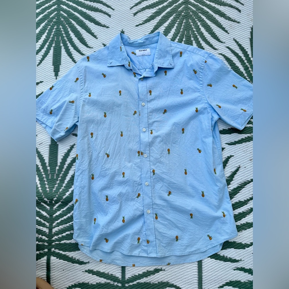 Old Navy Large Shirt